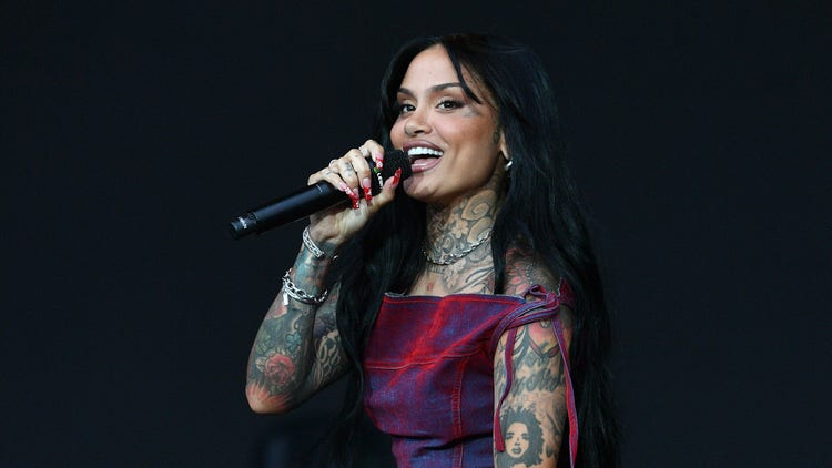 Social Media Is Convinced Kehlani Has Another Hit With “Out The Window” — See The Best Reactions Social Media Is Convinced Kehlani Has Another Hit With “Out The Window” — See The Best Reactions