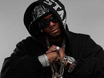 R. Kelly Announces 'Double Up' Tour Dates