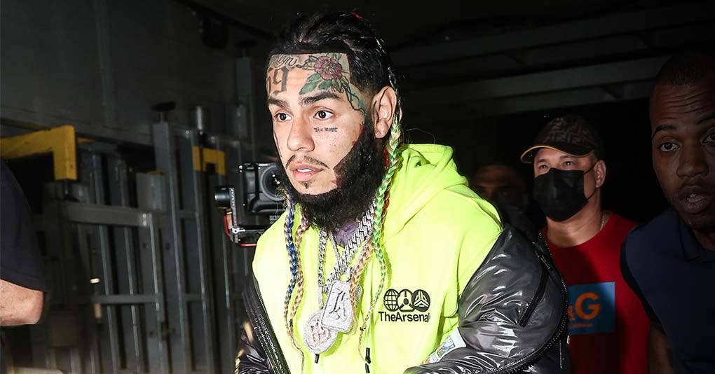 6ix9ine Was Reportedly Locked in a Room After Gym Attack - Rap-Up