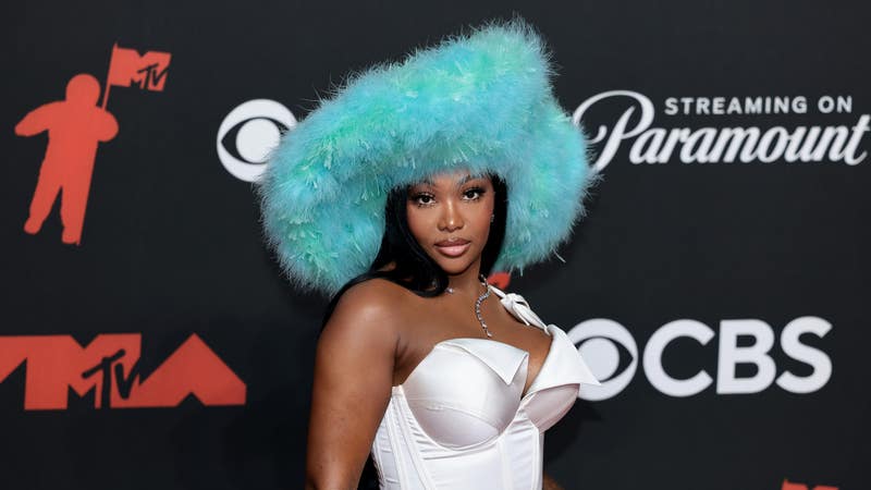 Summer Walker Says She Doesn't Like Today's R&B: “No Shade”