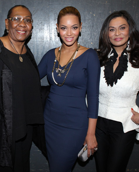 Gloria Carter, Beyoncé, and Tina Knowles