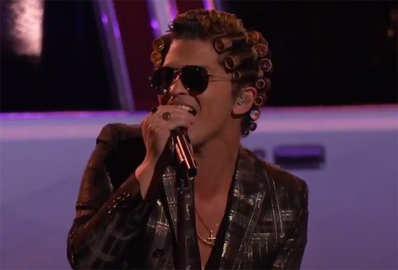 Bruno Mars and Mark Ronson Bring 'Uptown Funk' to 'The Voice' Finale