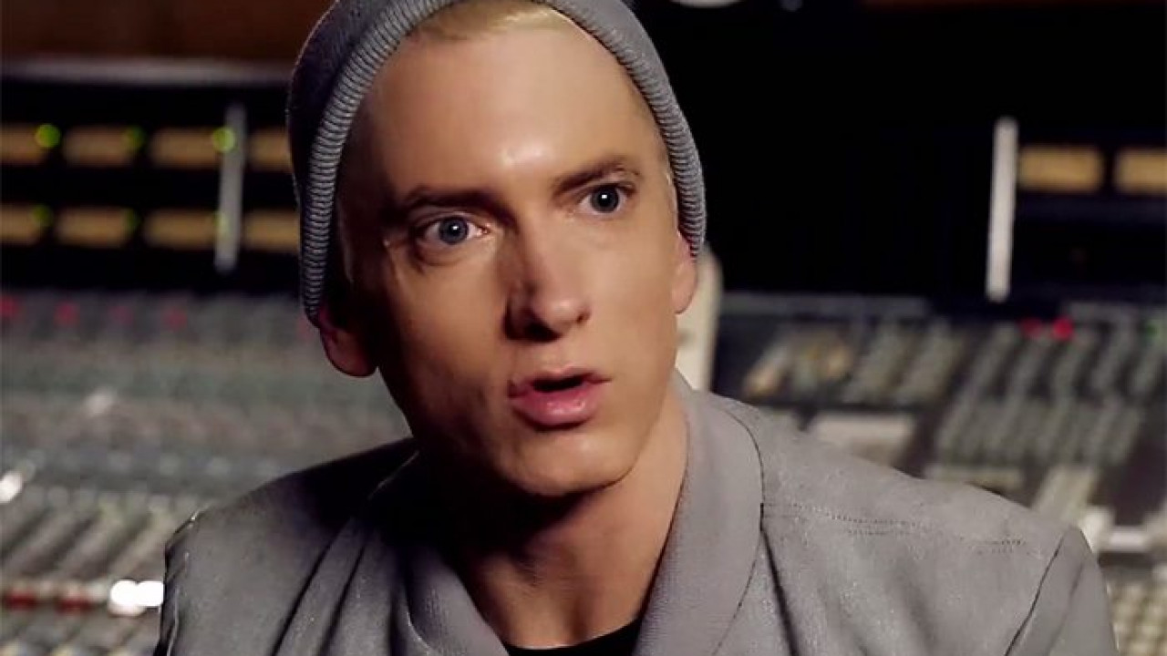 Эминем быстрая песня. Эминем 2015 год. Эминем нот эфрейд. Эминем часы. Eminem Relapse обложка.