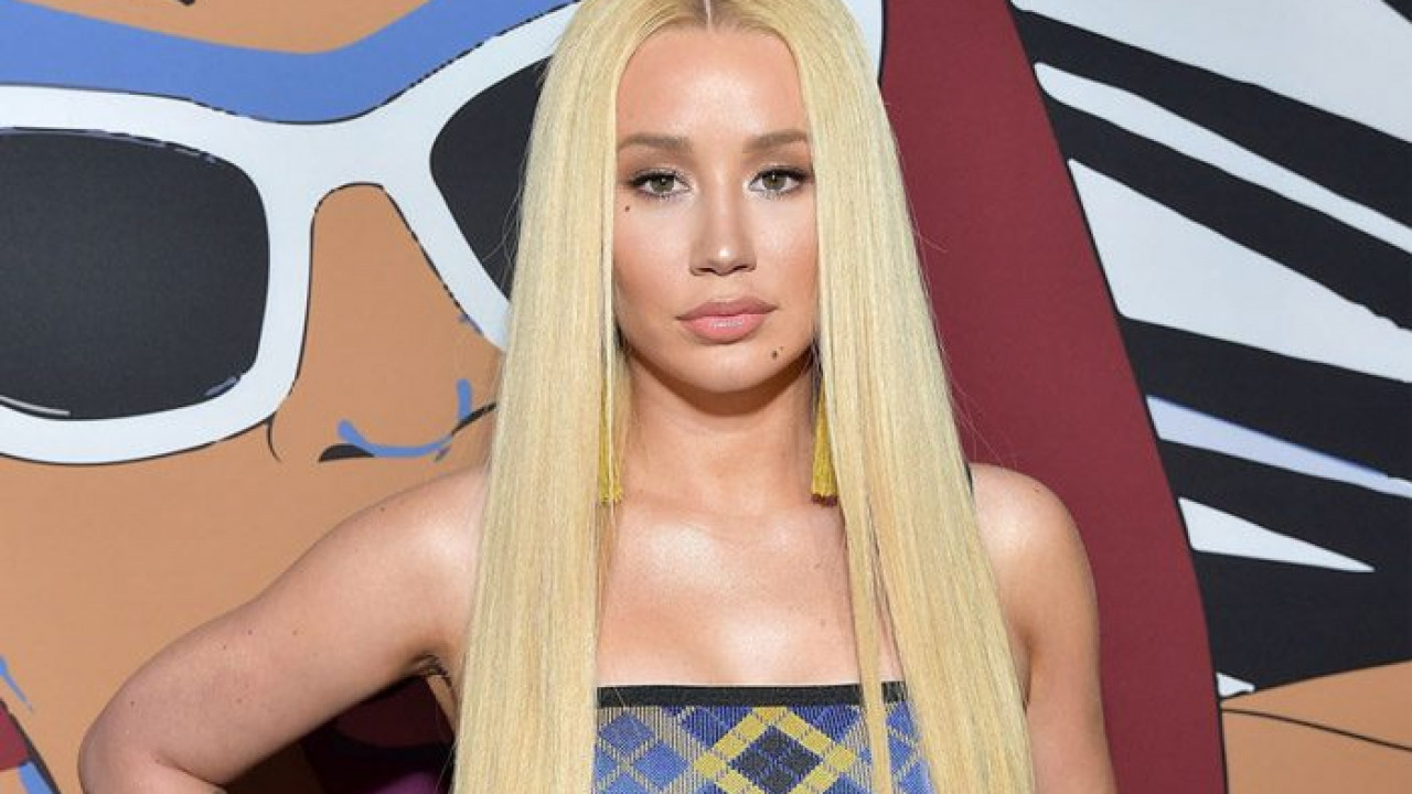 Iggy Azalea Vows to Press Charges After Nude Photos Leak