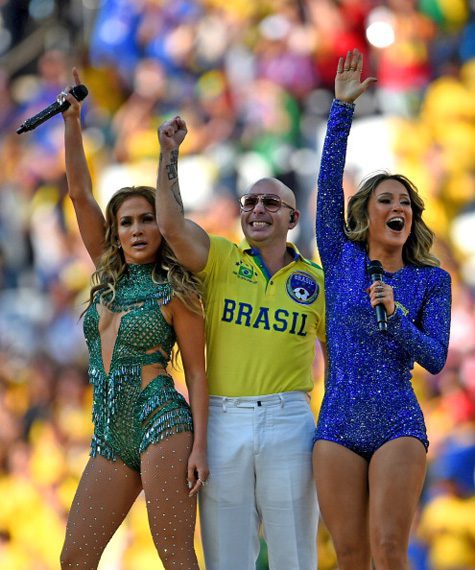 Jennifer Lopez, Pitbull, and Claudia Leitte