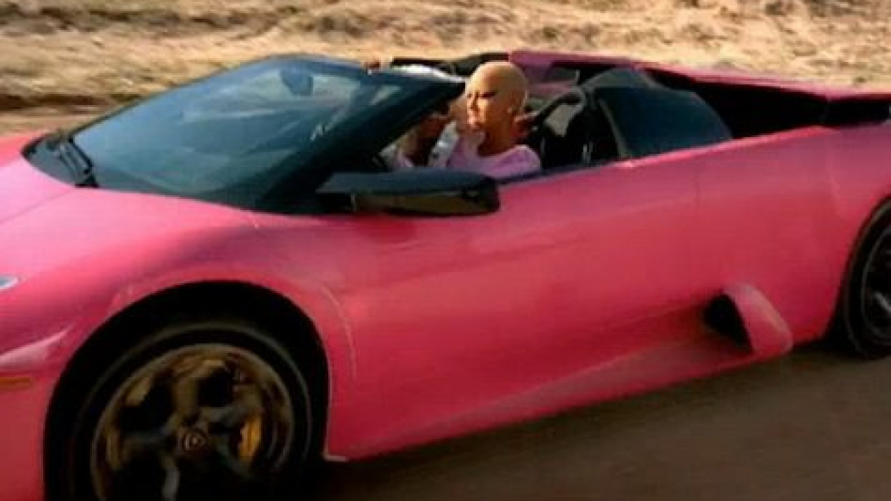 Nicki Minaj Sued Over Lamborghini