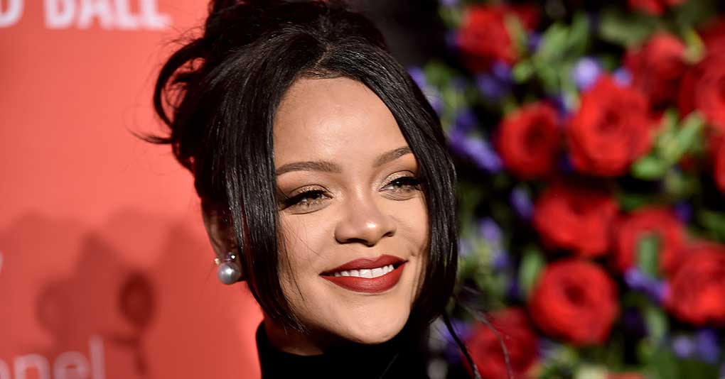 Rihanna Considering Guests for Super Bowl Halftime Show #Rihanna
