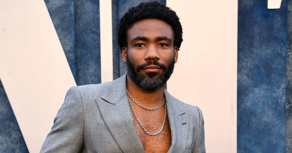 Donald Glover attends the 2023 Vanity Fair Oscar Party at Wallis Annenberg Center for the Performing Arts